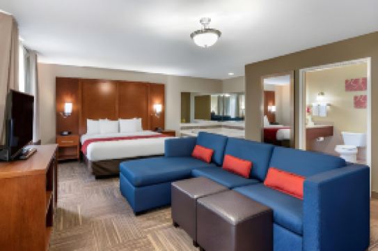 Comfort Suites Urbana Champaign, University Area