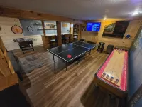 A real log cabin in the pines!