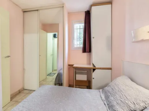 Residence La Pinede apartment