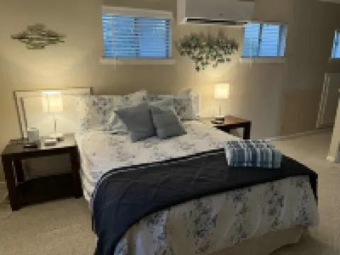 Charming 3-bedroom cottage in Seabrook, Texas