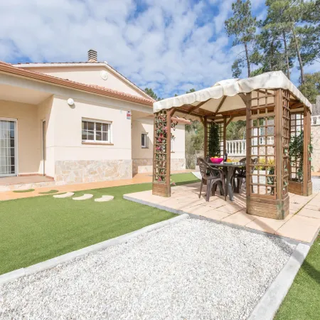 Villa in Lloret de Mar with Private Pool