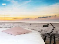 Heated Pool & Beach Access - Wifi