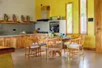 Villa Monkey House Tangalle Hotels in Tangalle