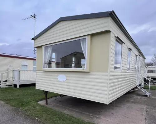 3 Bed Caravan 8 Berth Pet Friendly Parking Hotels in Rhyl