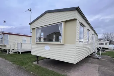 3 Bed Caravan 8 Berth Pet Friendly Parking Hotels near Nova