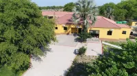 Maun Executive Inn - bar