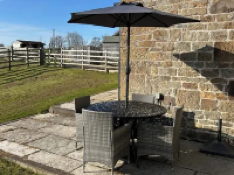 Farmhouse - Sleeps 6 - Near Alton Towers Peak Dist Hotel a Leek