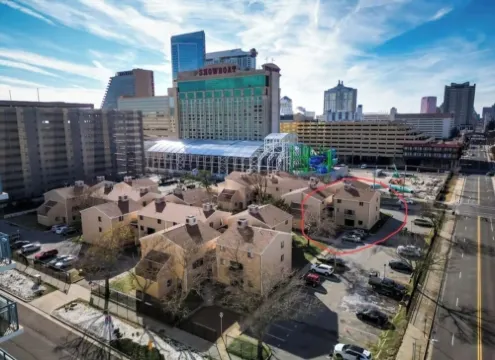 Pretty Posh Pad-Block to Ocean Casino and Waterpark