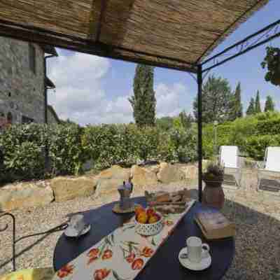 Chianti Hillside Farmhouse Hotel Exterior
