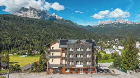 TH Cadore - Hotel Antelao Отели в г. Борка-ди-Кадоре