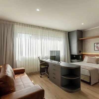 Multiparque Hplus Long Stay Hotels near Quartel General do Exercito