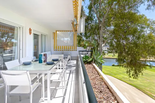 Genteel Home Guadalmina Golf - 2-Sterne