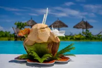 La Perla Beach Resort - 3-Star