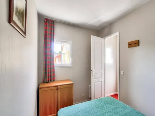 Apartment in Monflanquin by Scenic Lake