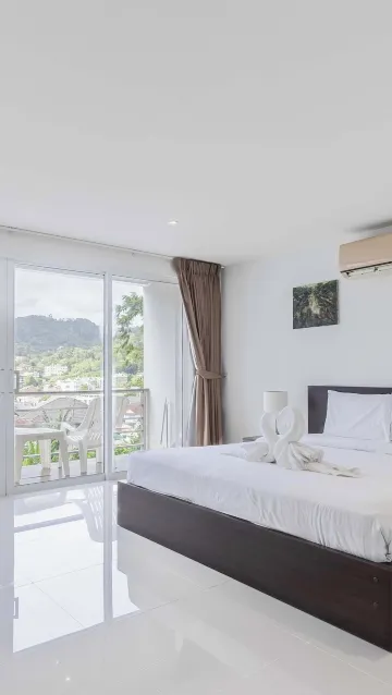 อพาร์ทเมนท์ มีระเบียง