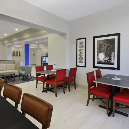 Holiday Inn Express BOONVILLE by IHG
