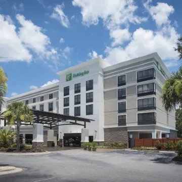Holiday Inn PENSACOLA - UNIVERSITY AREA by IHG Hotels near Sam's Fun City