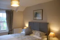 Very spacious comfortable cottage near York in beautiful peaceful countryside