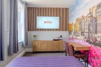 Sarah Hotel