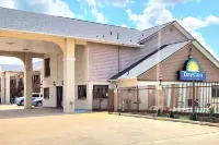 Days Inn by Wyndham Navasota Hotels in Navasota