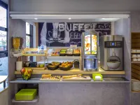 Ibis Budget Vienne Sud - breakfast