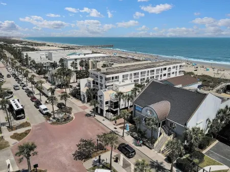 Isle of Palms, SC Oceanfront Sea Cabin 226 - Best Place to Discover Charleston! Отели в г. Айл оф Палмс