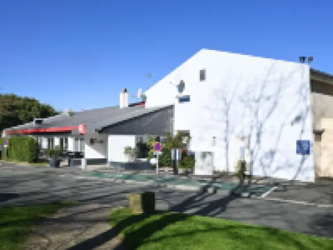 Ibis Laval le Relais d'Armor Hotels in Changé