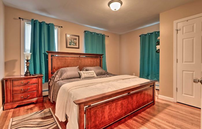 Stunning Brockton Apt < 4 Mi to Westgate Mall!
