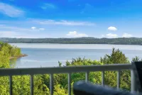 Branson Lakefront Luxury - Water Views - Mountain view