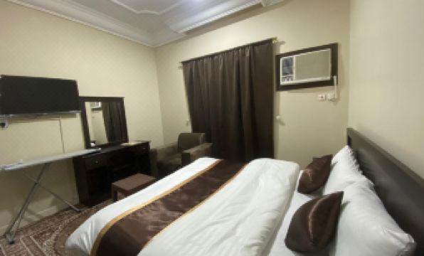 Al Eairy Furnished Apartments Al Baha 2