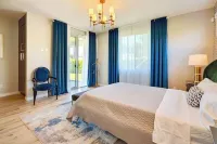 Palm Springs View Paradise with Large Pool and SPA.