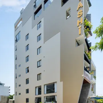 Tashi Ocean Garden & Apartment Da Nang - My Khe Beach