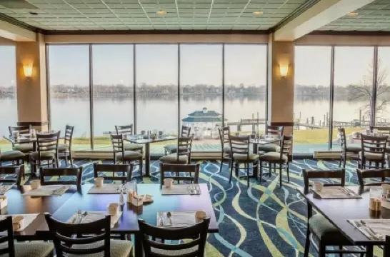 Radisson Hotel Niagara Falls Grand Island