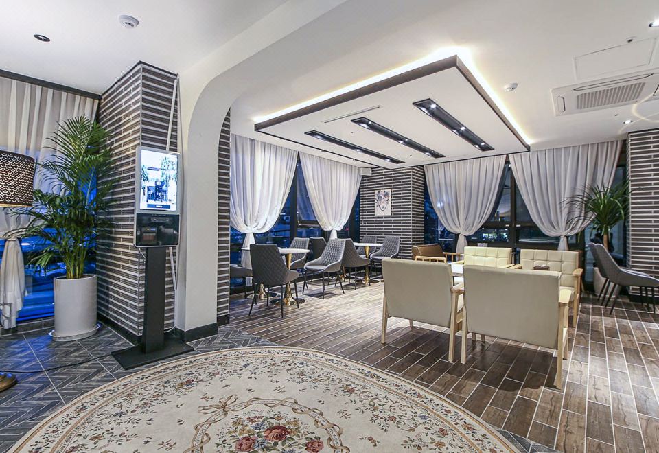 알앤비비지니스호텔 객실 내부