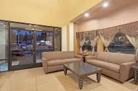 Travelodge by Wyndham Whittier Hotels in Whittier