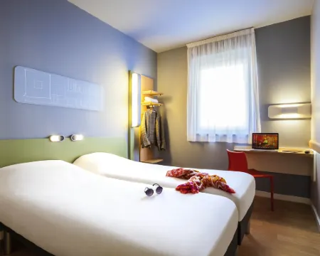 ibis budget Sens Hotels in Yonne