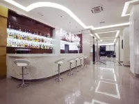 Opera Suite Hotel Hotels near Lovers' Park