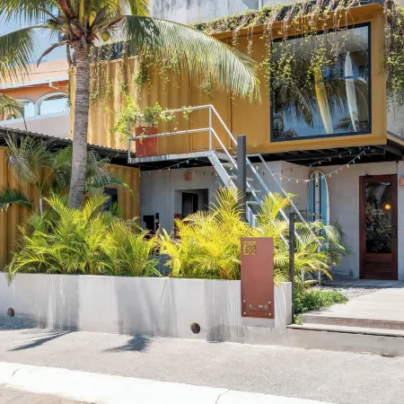 ALMA Surf Lodge