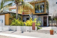 ALMA Surf Lodge Hotels near Koko Boutique