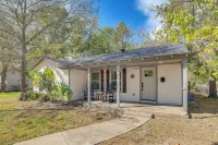 Walk to East Texas A&m! Home w/ Pet-friendly Yard - 3-Star