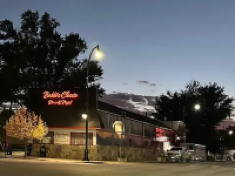 Bobbi's Classic Motel Hotels in Converse County