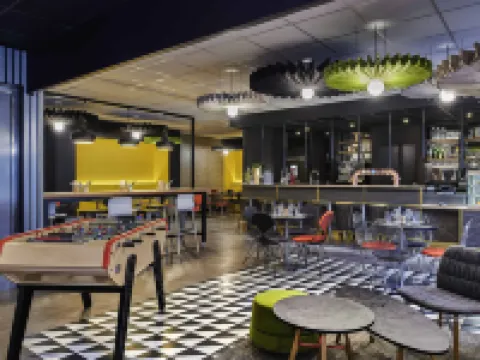 イビス クラマール パリ ヴェリジー クラマールのホテル