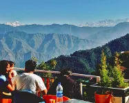 Kasana Club Mussoorie - غرفة مطلة على الجبل