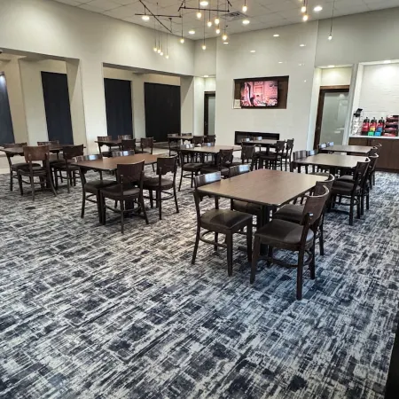 La Quinta Inn & Suites by Wyndham New Haven