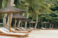 Fridays Puerto Galera - 5-Star