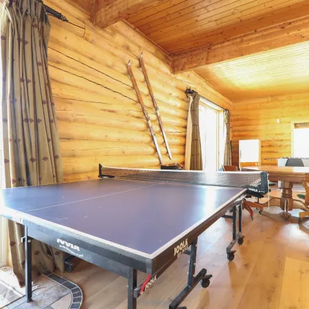 Brian Head Cabin Minutes from Slopes w/ Game Room!