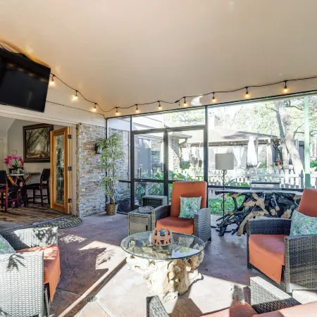 Dog-Friendly Cypress Vacation Rental w/ Lanai!