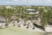 Beachfront Hotel la Palapa - Adults Only