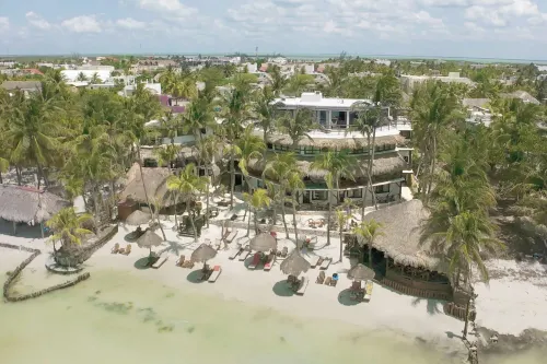 Beachfront Hotel la Palapa - Adults Only