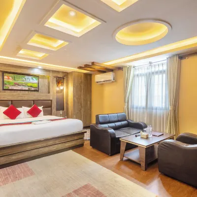 Hotel Airport Deepshree Hotels near Jadibuti